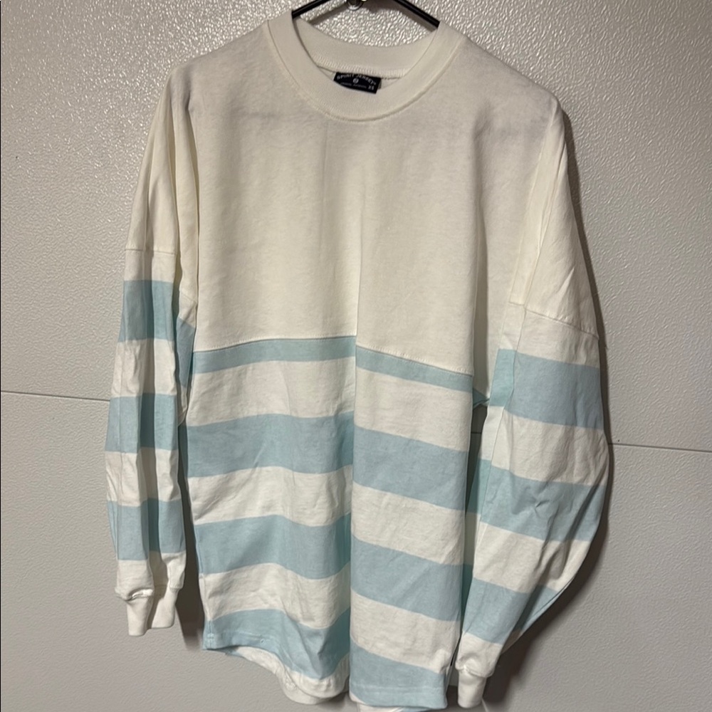 Blue and White Long Sleeve Tee for Effortless Style